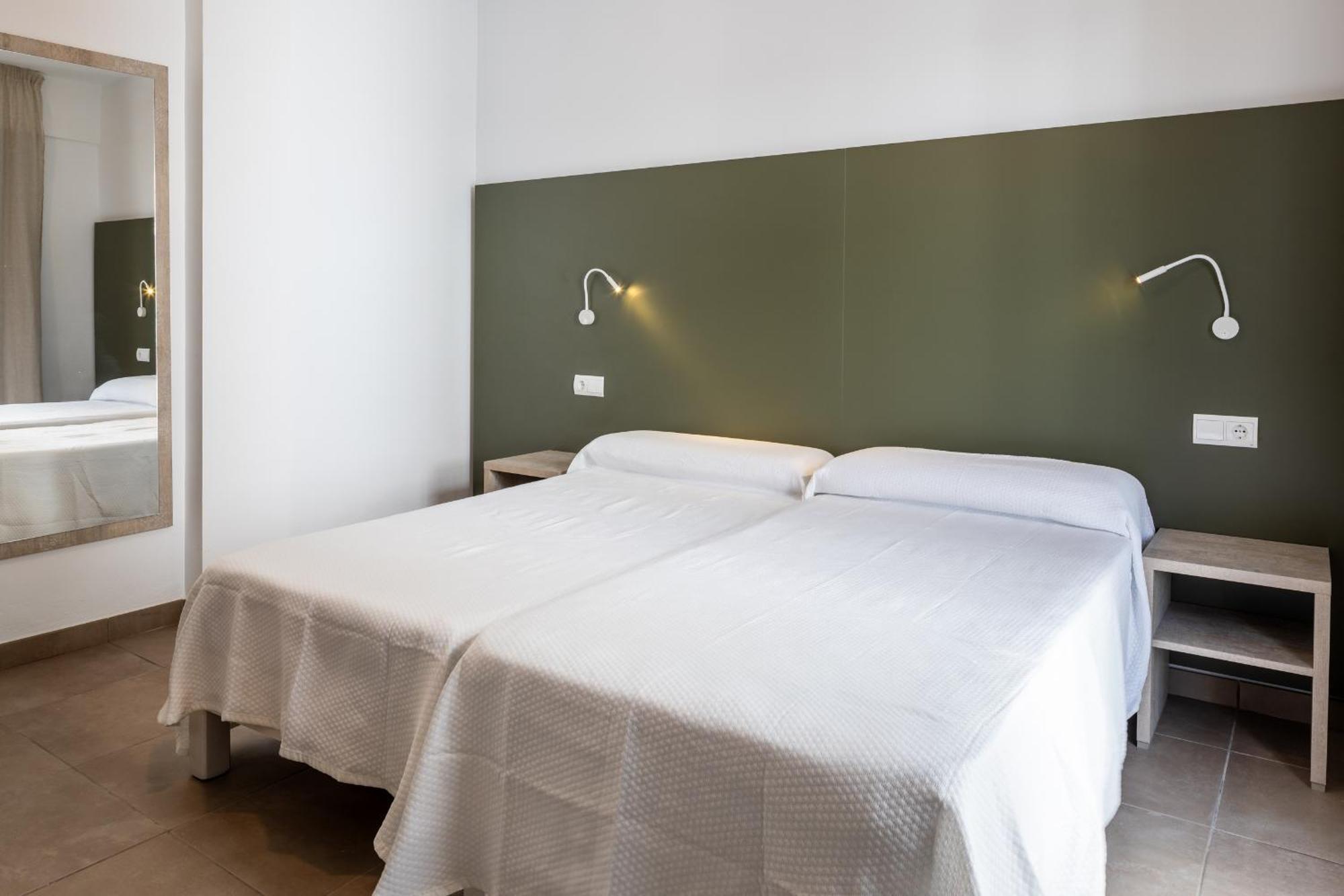 Hostal Alicante سان أنطونيو المظهر الخارجي الصورة