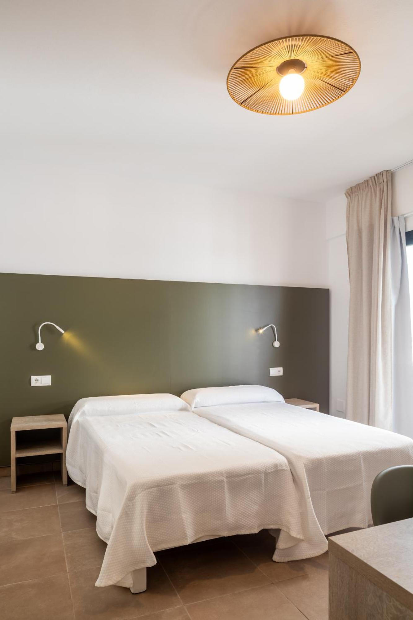 Hostal Alicante سان أنطونيو المظهر الخارجي الصورة