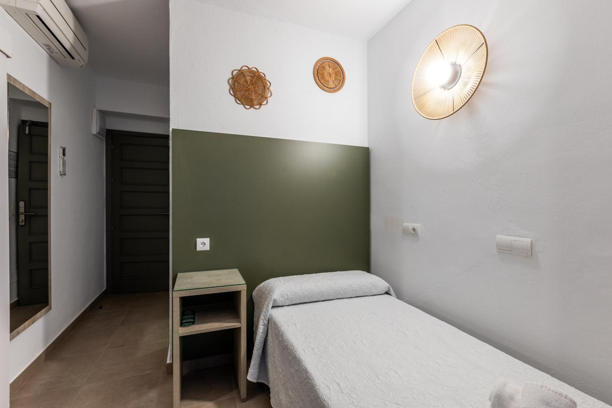 Hostal Alicante سان أنطونيو المظهر الخارجي الصورة