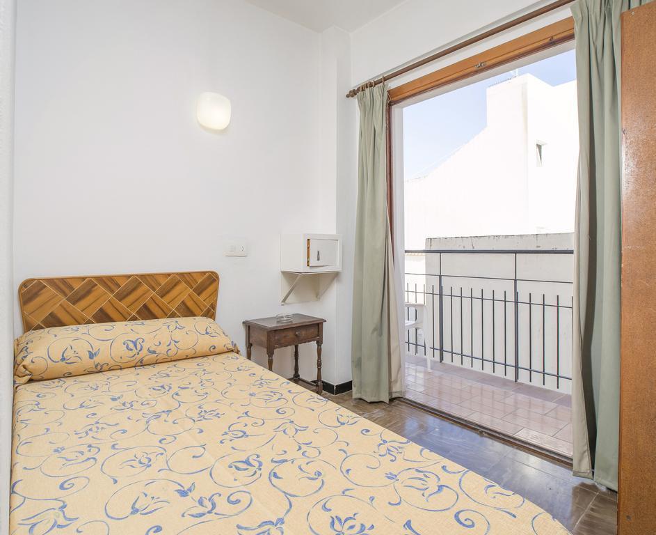 Hostal Alicante سان أنطونيو المظهر الخارجي الصورة